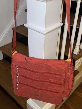 BAGGALLINI Orange Crossbody Messenger Bag Purse-Quilted-Adjustable Strap